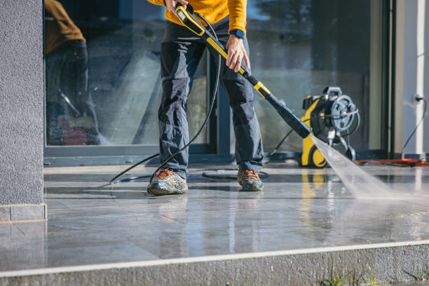 Professional  Pressure Washing Services in Mount Pulaski, IL